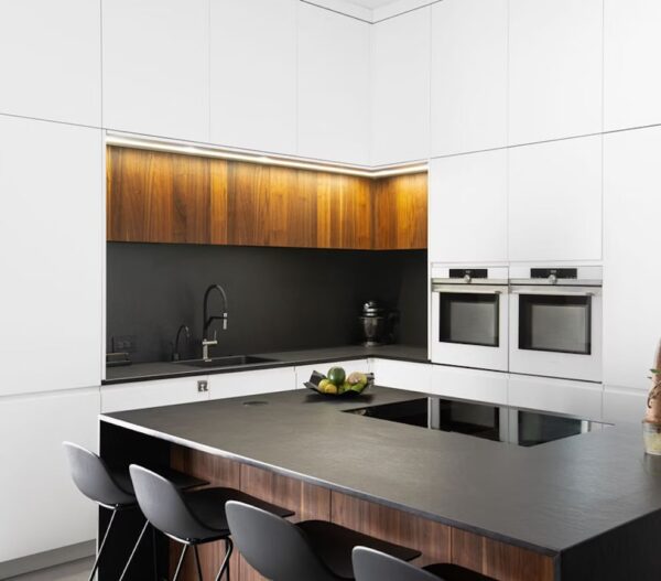Dekton Sirius virtuves stalvirsis