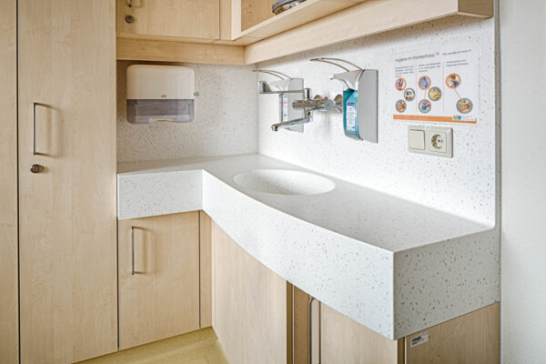Staron Pebble Swan PS813 stalvirsis